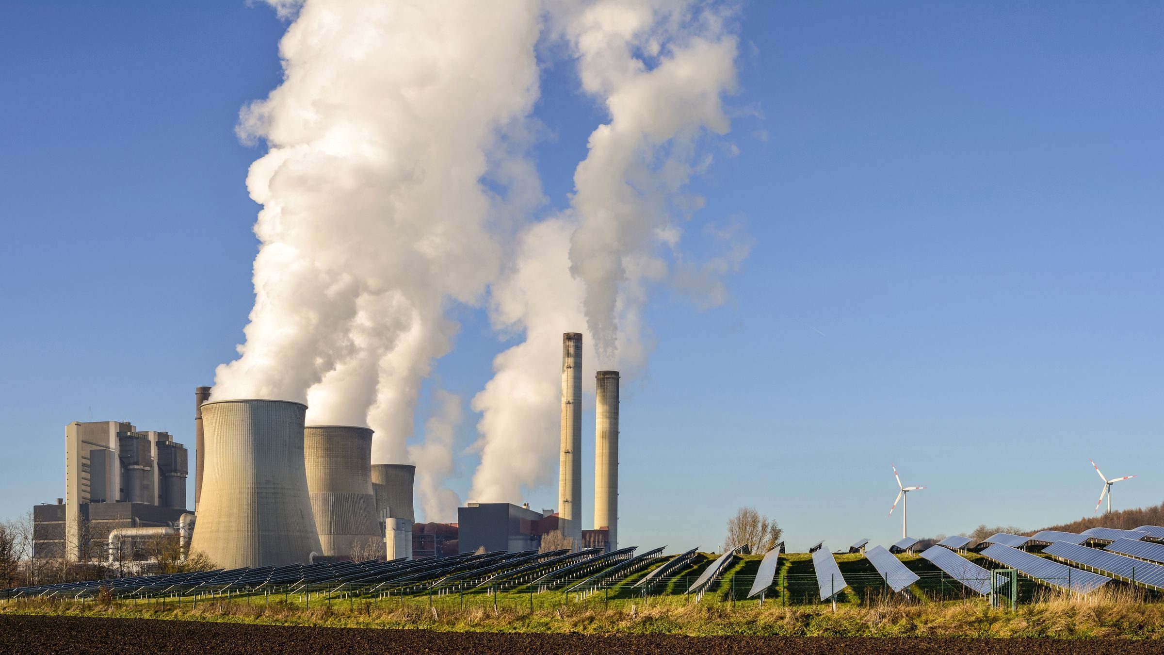 EWI study: Climate target 2030 can be reached with coal phase-out