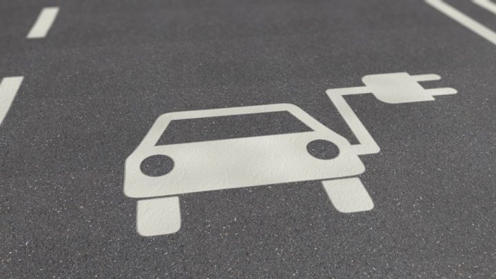 EWI-Insights | “Setting the scene: Rahmenbedingungen für den Hochlauf von Elektromobilität”